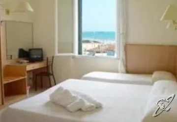 Готель Bahia